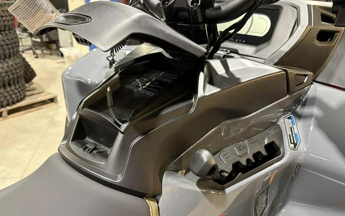 2026 Can-Am® Outlander X mr 1000R Granite Grey