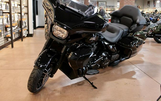 New 2026 Harley-Davidson Street Glide Limited Grand American Touring Motorcycle For Sale In Medina, OH