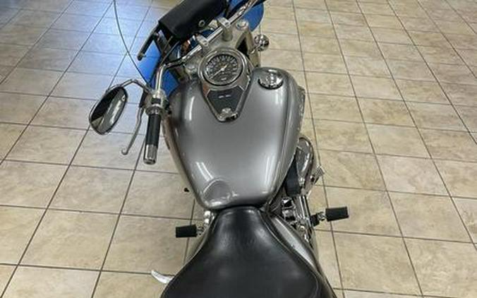 2002 Suzuki Intruder