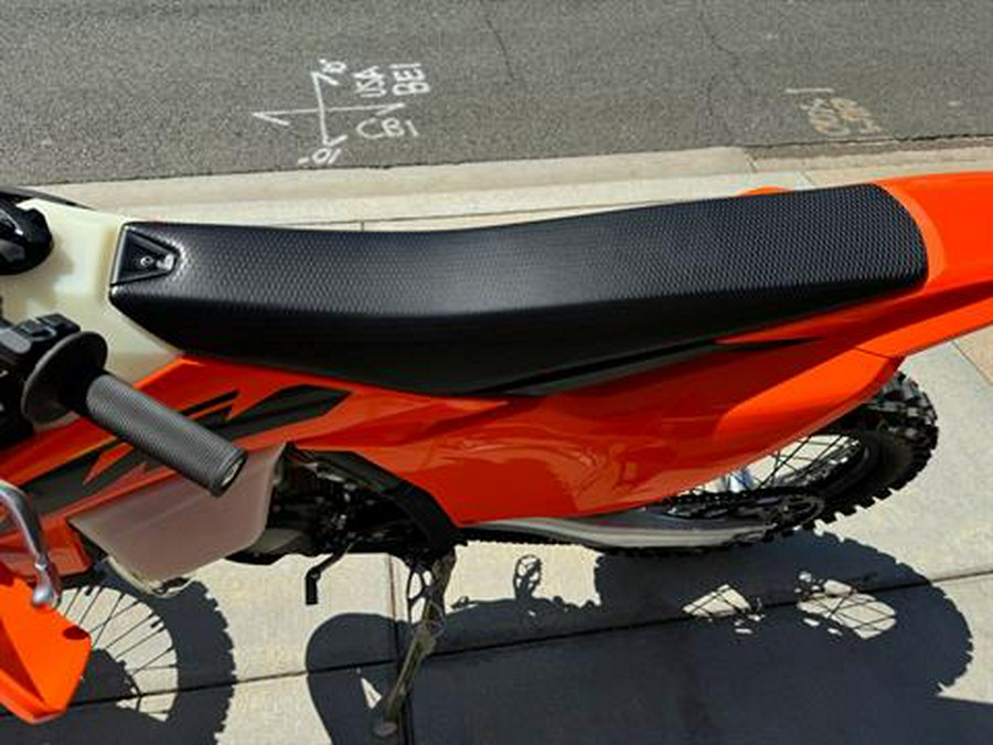 2025 KTM 250 XC