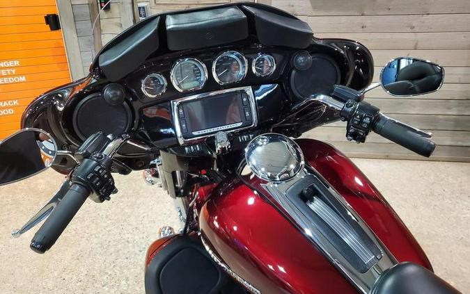2017 Harley-Davidson® FLHTK - Ultra Limited