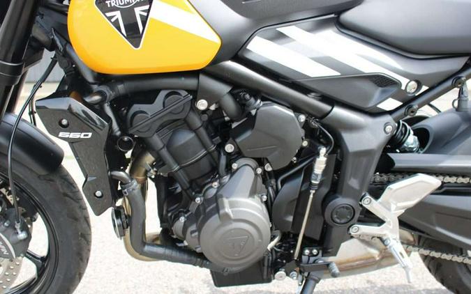 2025 TRIUMPH TRIDENT 660