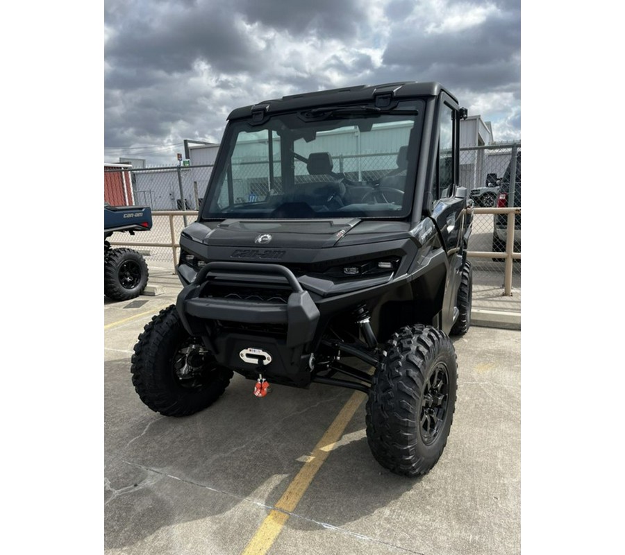 2026 Can-Am Defender XT CAB HD11
