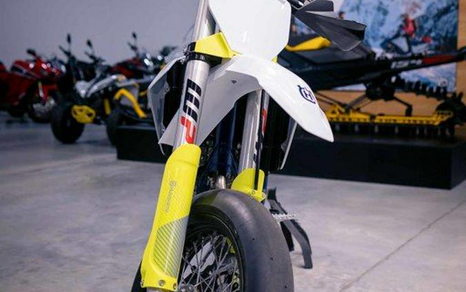 2024 Husqvarna® FS 450