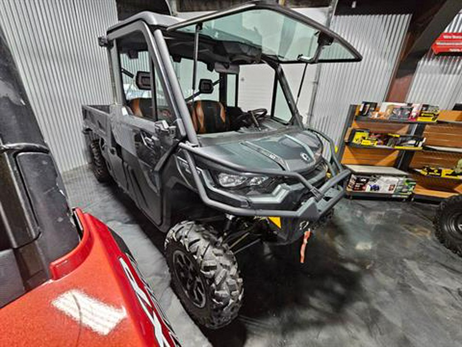 2022 Can-Am Defender Pro Limited CAB HD10