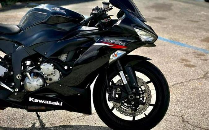 2020 Kawasaki Ninja® ZX™-6R