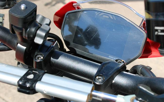 2021 Monster + - Ducati