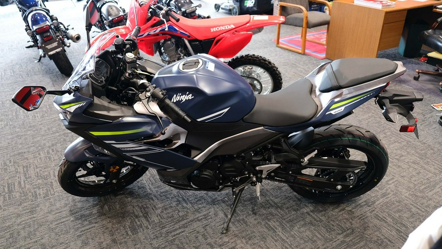2022 Kawasaki Ninja 400