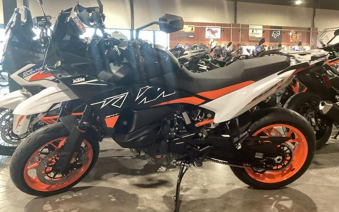 2024 KTM 890 SMT First Look [12 Fast Facts; 45 Photos]