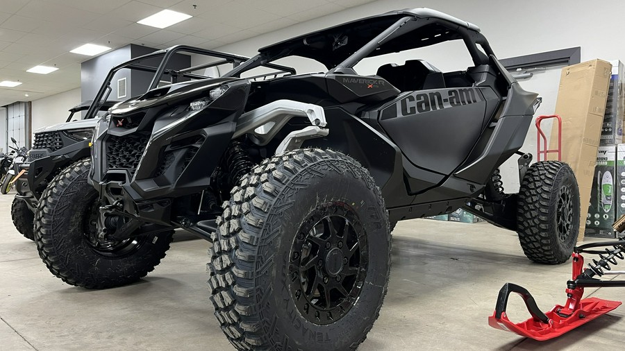 2024 Can-Am™ Maverick R X rs With SMART-SHOX