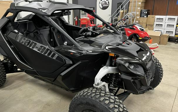 2024 Can-Am™ Maverick R X rs With SMART-SHOX