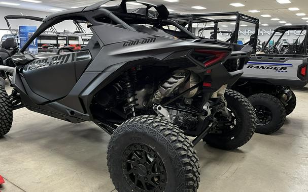 2024 Can-Am™ Maverick R X rs With SMART-SHOX