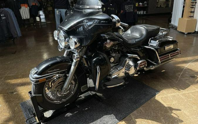 2006 Harley-Davidson FLHTCUI - Ultra Classic Electra Glide