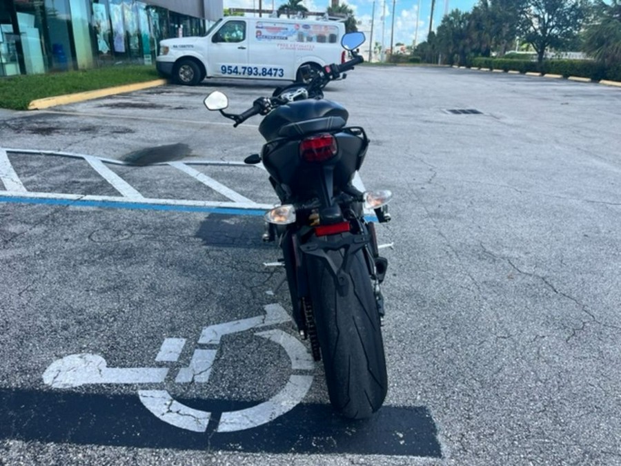 2022 Triumph Street Triple RS Matte Jet Black