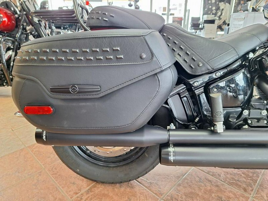2020 Harley-Davidson® FLHCS - Heritage Classic 114