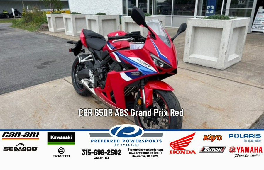 2026 Honda CBR 650R E-Clutch Grand Prix Red