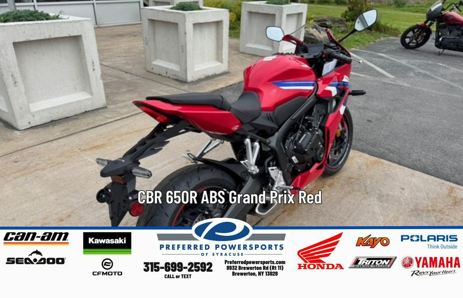 2026 Honda CBR 650R E-Clutch Grand Prix Red