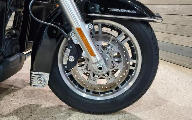2022 Harley-Davidson® FLHTCUTG - Tri Glide® Ultra
