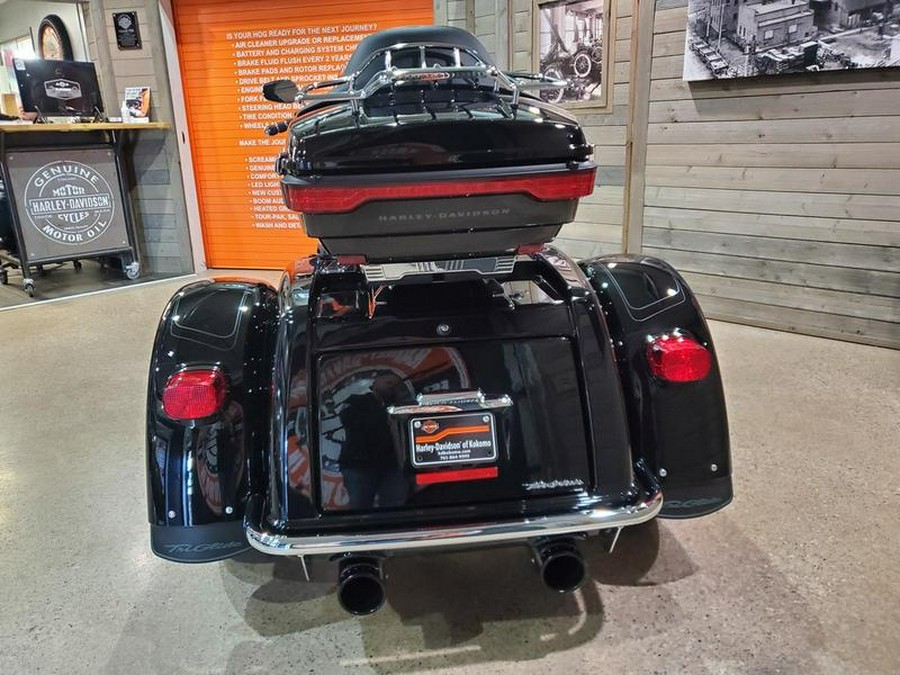 2022 Harley-Davidson® FLHTCUTG - Tri Glide® Ultra