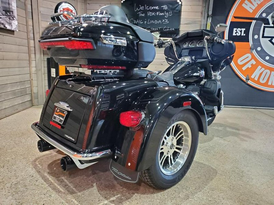 2022 Harley-Davidson® FLHTCUTG - Tri Glide® Ultra