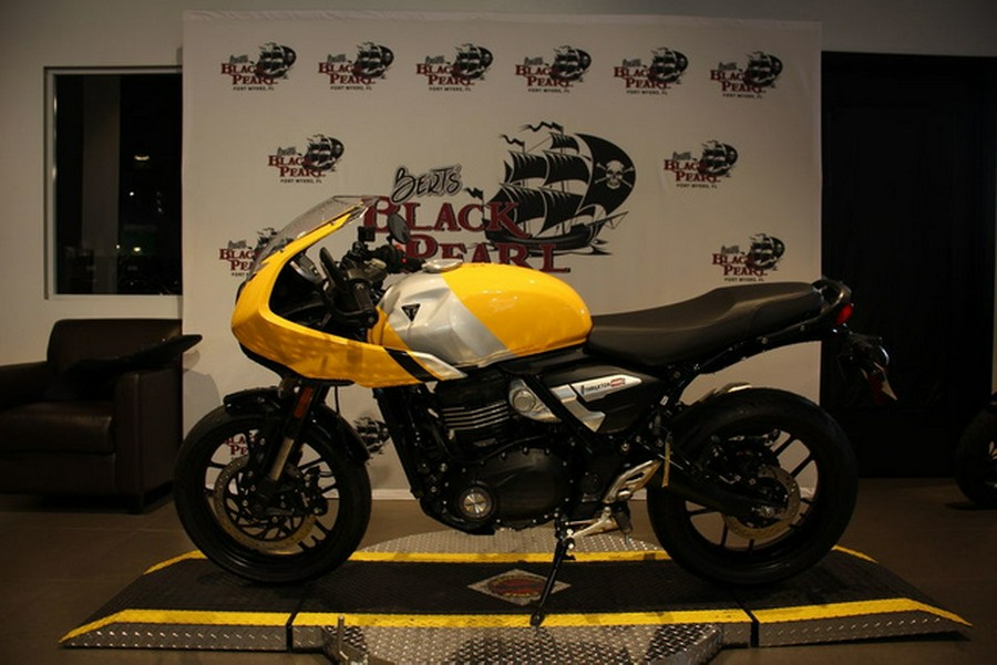 2026 Triumph Thruxton 400 Phantom Black Aluminium Silver