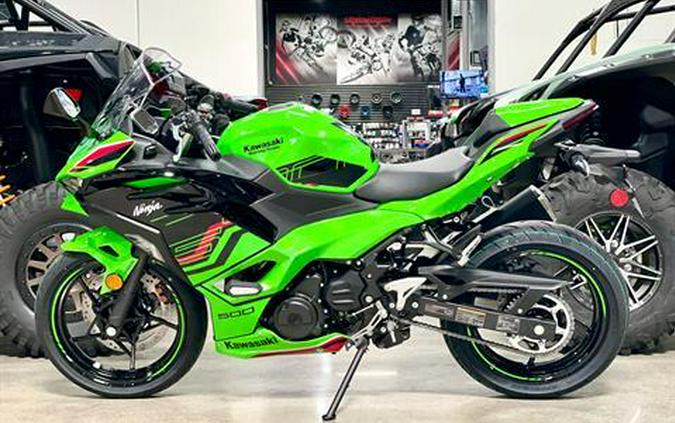 2024 Kawasaki Ninja 500 KRT Edition SE ABS