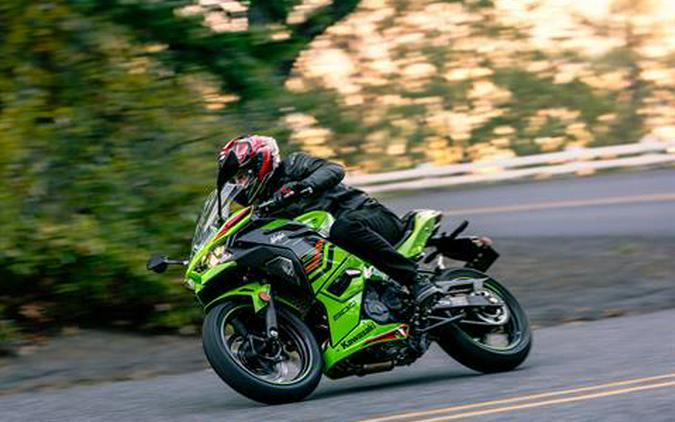 2024 Kawasaki Ninja 500 KRT Edition SE ABS