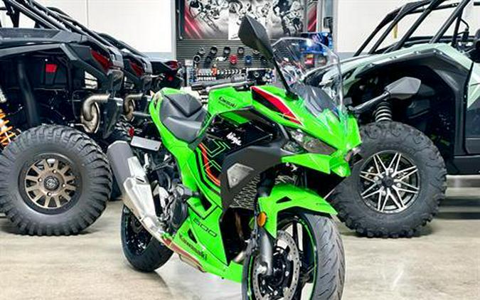 2024 Kawasaki Ninja 500 KRT Edition SE ABS