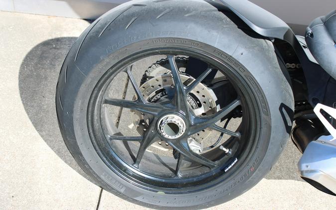 2021 Ducati Streetfighter V4