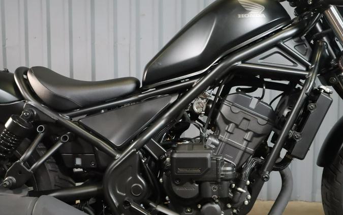2026 Honda Rebel 300 E-Clutch