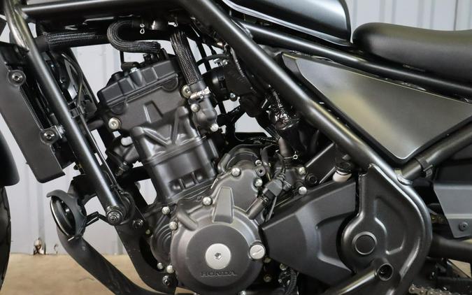 2026 Honda Rebel 300 E-Clutch