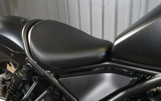 2026 Honda Rebel 300 E-Clutch