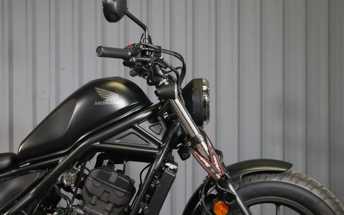2026 Honda Rebel 300 E-Clutch