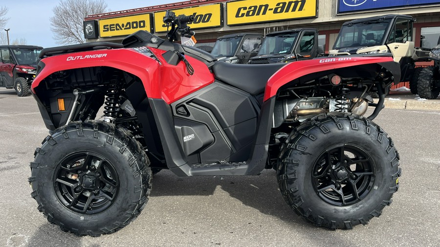 2024 Can-Am™ OutlanderT DPS 500