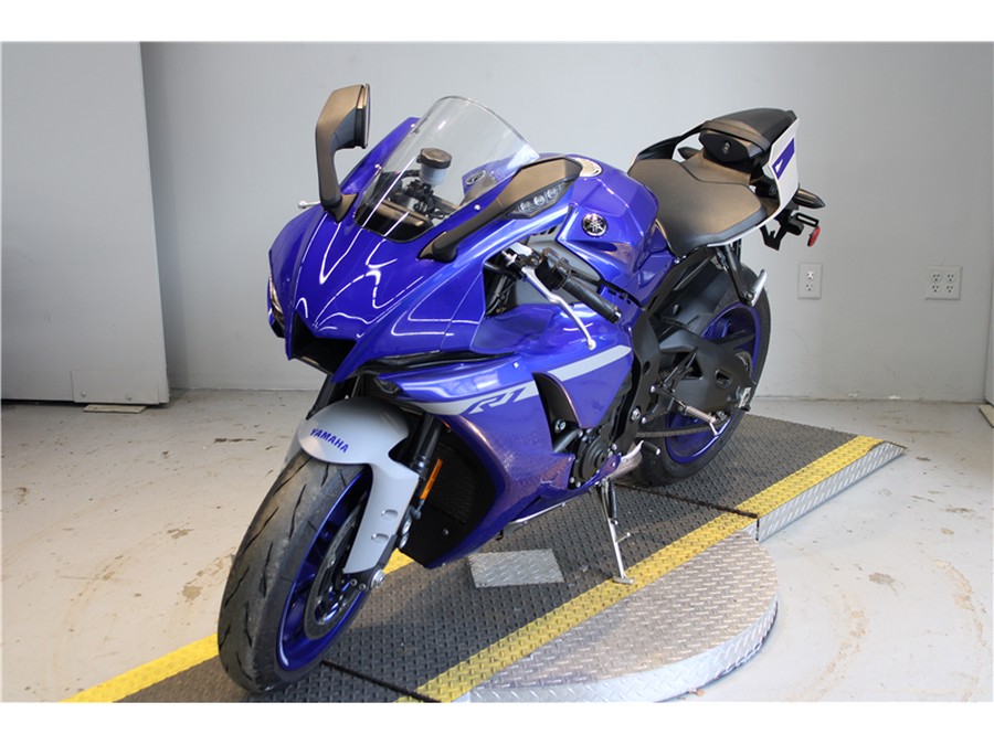 2020 YAMAHA YZFR1R1