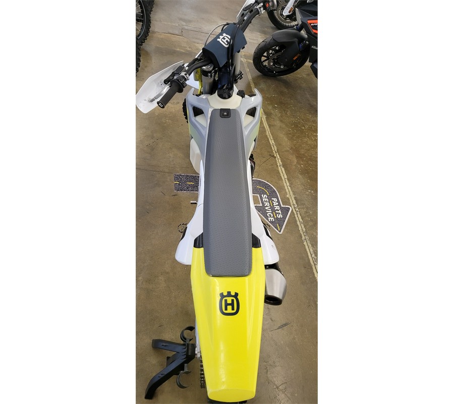 2023 FX 450 - Husqvarna Motorcycles