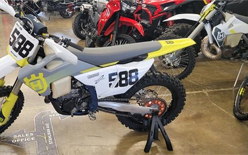 2023 FX 450 - Husqvarna Motorcycles