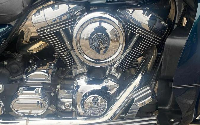 2001 Harley-Davidson® FLHTC - Electra Glide® Classic