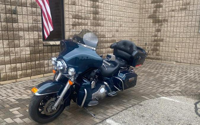 2001 Harley-Davidson® FLHTC - Electra Glide® Classic