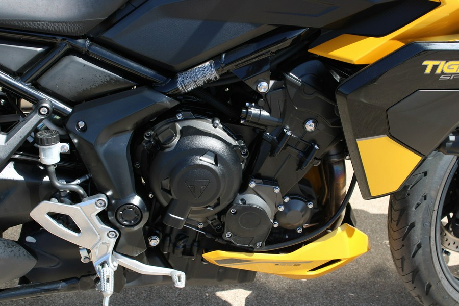2025 Tiger Sport 800 - Triumph