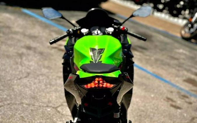 2022 Kawasaki Ninja® 400 ABS KRT Edition