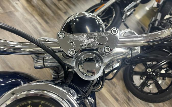 2012 Harley-Davidson Dyna® Super Glide® Custom