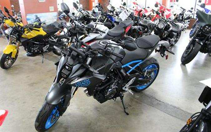 2024 Suzuki GSX-8S