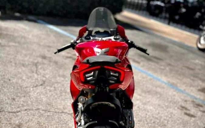 2023 Ducati Panigale V2