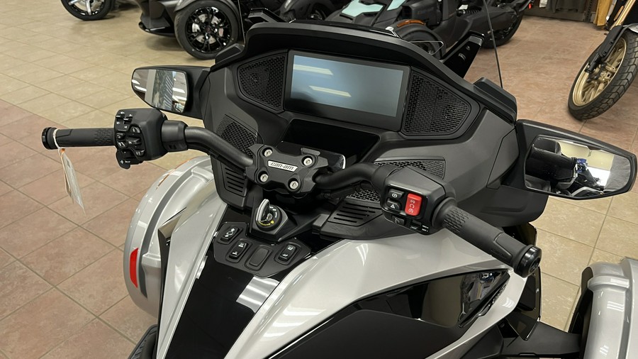 2024 Can-Am™ Spyder RT Limited