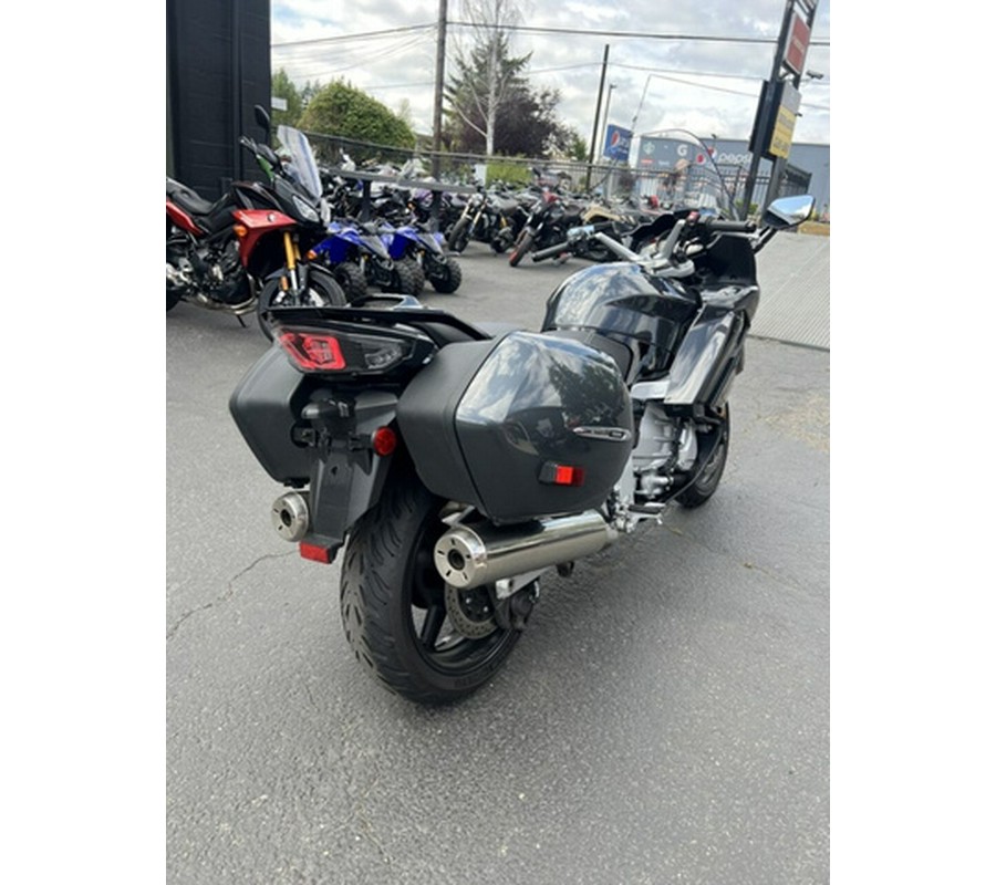 2020 Yamaha FJR 1300ES