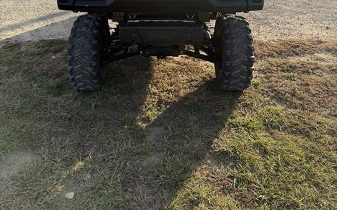 2025 Honda® Pioneer 1000-6 Deluxe Crew