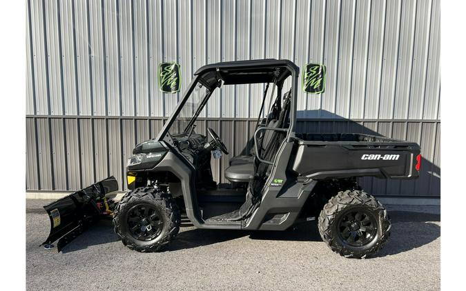 2023 Can-Am DEFENDER DPS HD9