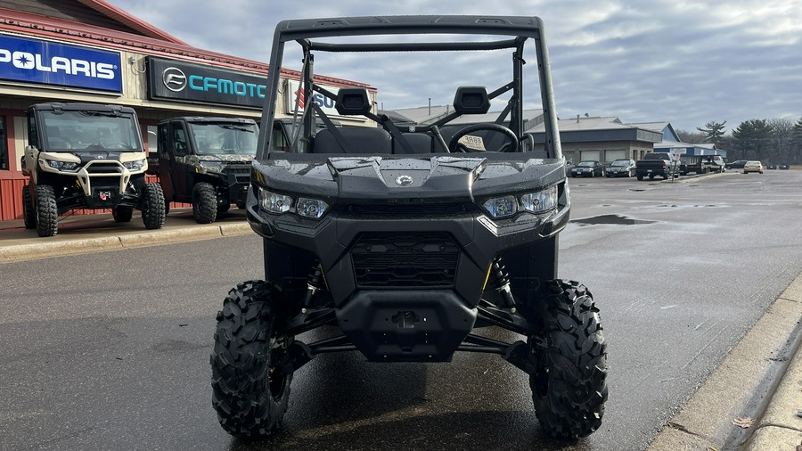 2024 Can-Am™ Defender DPS HD10