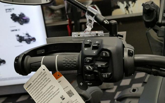 2025 Can-Am Canyon? Redrock